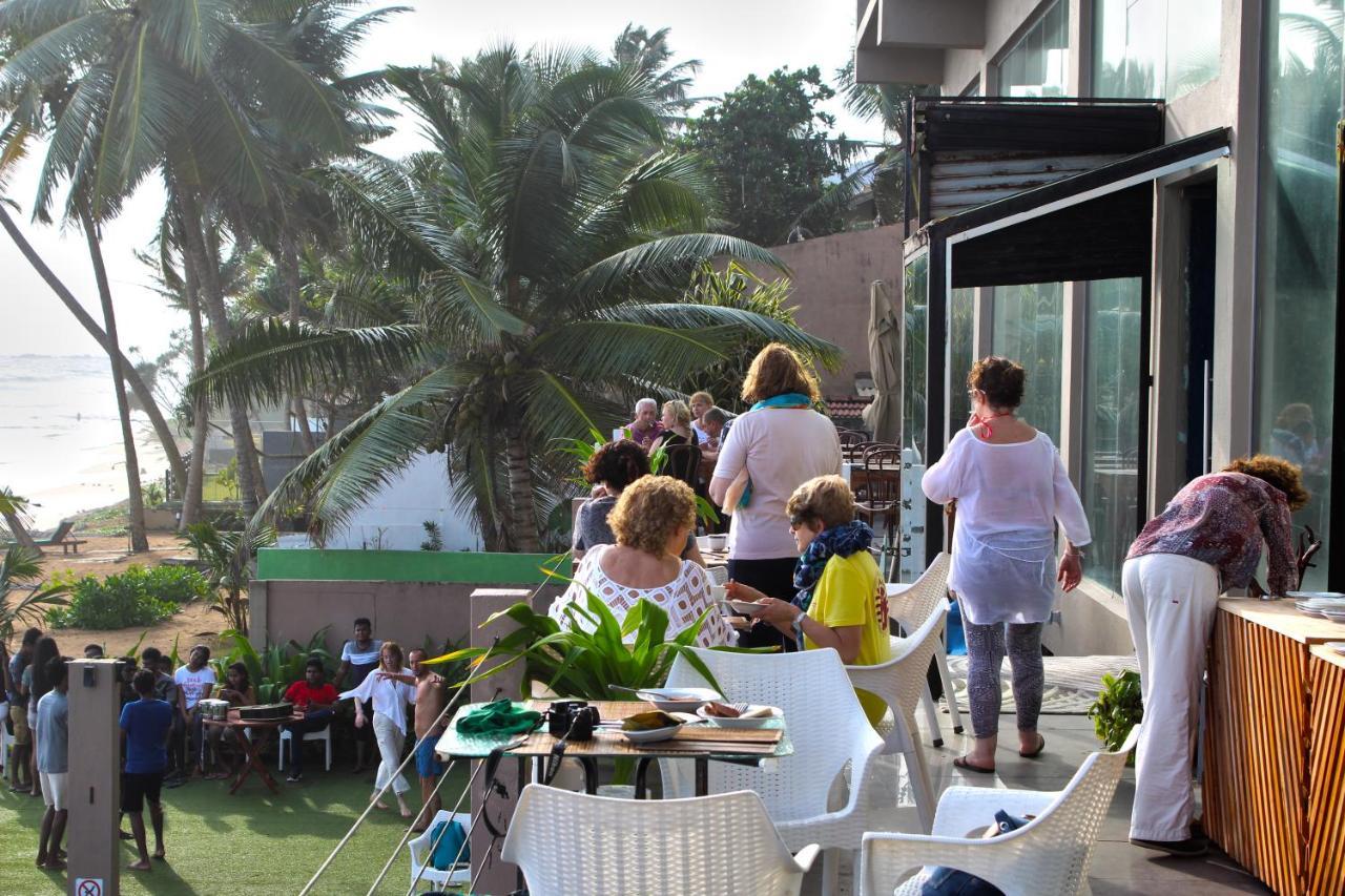 Lavanga Beach Hikkaduwa Exterior foto