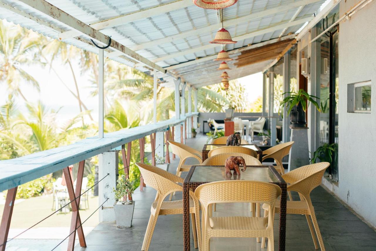 Lavanga Beach Hikkaduwa Exterior foto